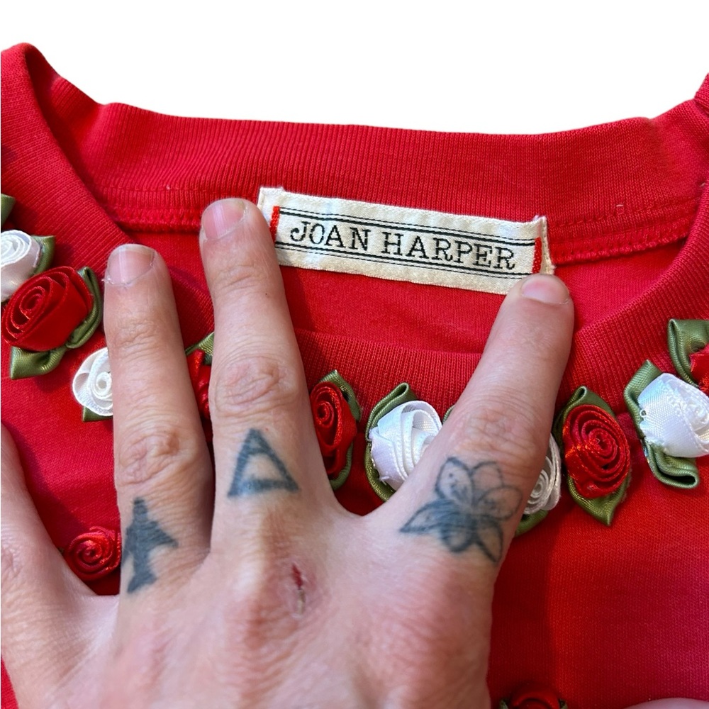 Vintage 90s Rose detail Tee Tshirt Soft Valentine - Picture 4 of 6